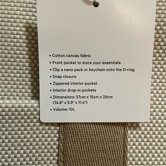 NWT Lululemon Two Tone Canvas Tote Bag 10L Mojave Tan / Light Ivory - Picture 9 of 12